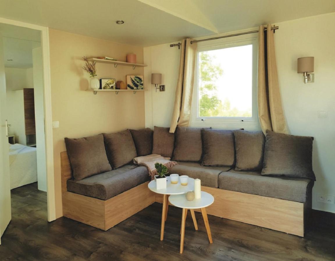 Mhvacances Louent Plusieurs Mobilhomes Dans Camping 4 Etoiles A 200M De La Plage Et Cure Thermale Canet Exterior foto
