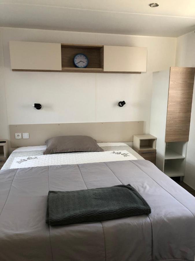 Mhvacances Louent Plusieurs Mobilhomes Dans Camping 4 Etoiles A 200M De La Plage Et Cure Thermale Canet Exterior foto