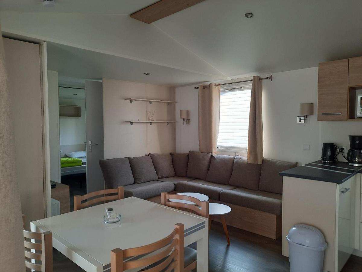 Mhvacances Louent Plusieurs Mobilhomes Dans Camping 4 Etoiles A 200M De La Plage Et Cure Thermale Canet Exterior foto
