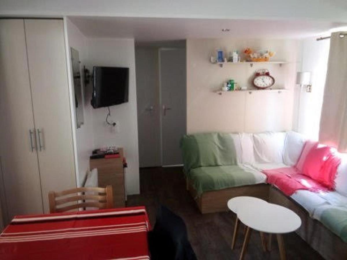 Mhvacances Louent Plusieurs Mobilhomes Dans Camping 4 Etoiles A 200M De La Plage Et Cure Thermale Canet Exterior foto